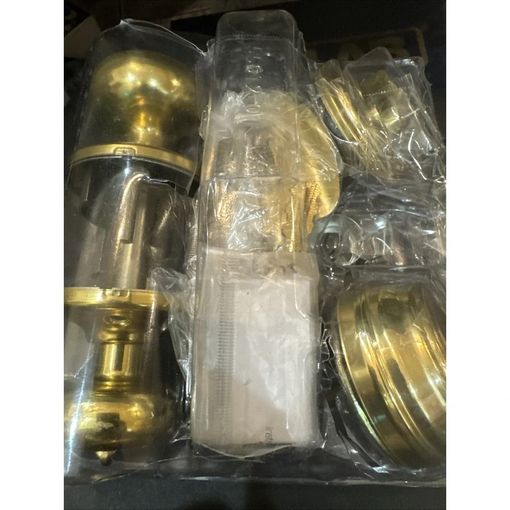 Kwikset Juno Keyed Entry Door Knob / Deadbolt Combo polished brass 991j 3 swt k4